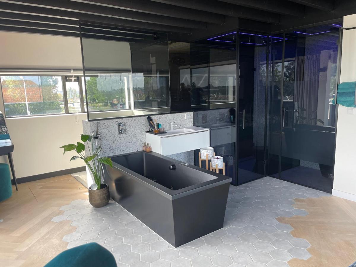 Above&Beyond - luxe suite met sauna en stoomdouche Zaandam Extérieur photo